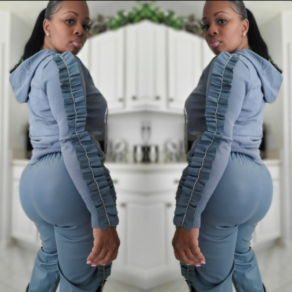 Be Savage Not Average Sweater & Jogger Set - Féline Couture 